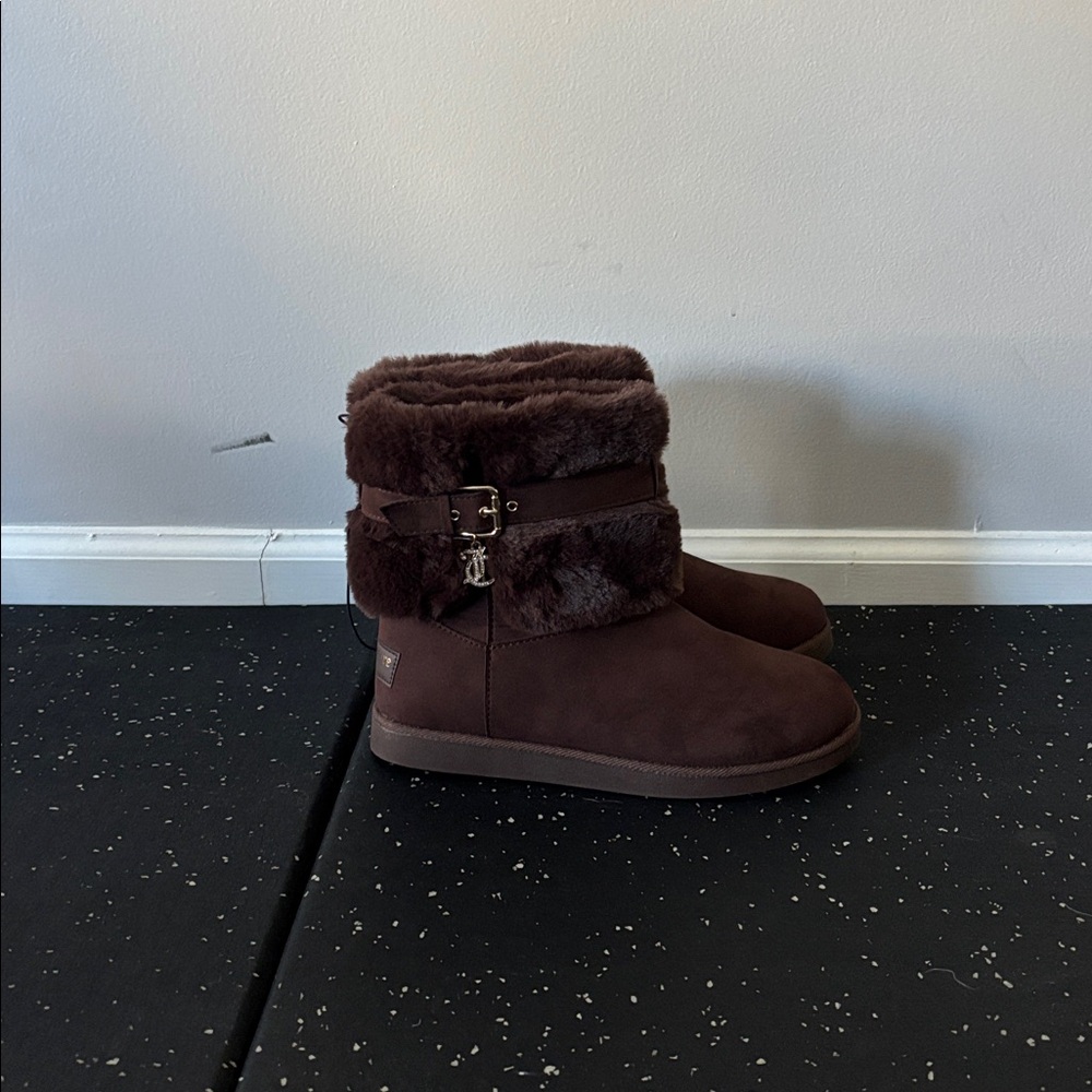 Juicy Couture Brown Ankle Boots with Fur Trim